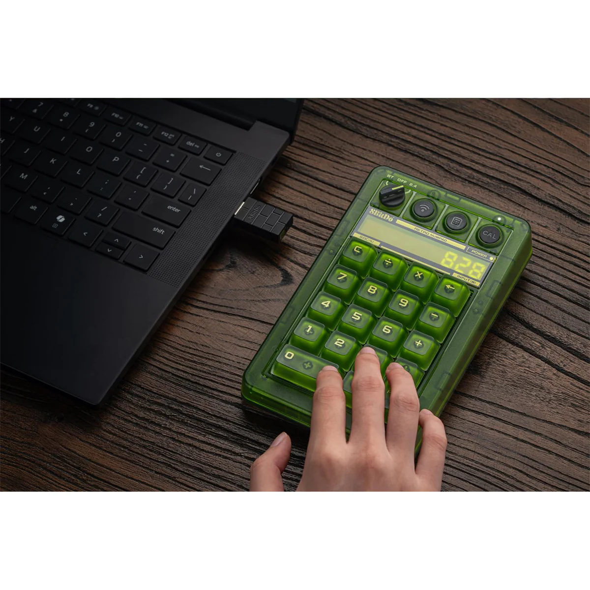 8Bitdo Retro 18 Mechanical Numpad Xbox Edition (85HB) - Image 6