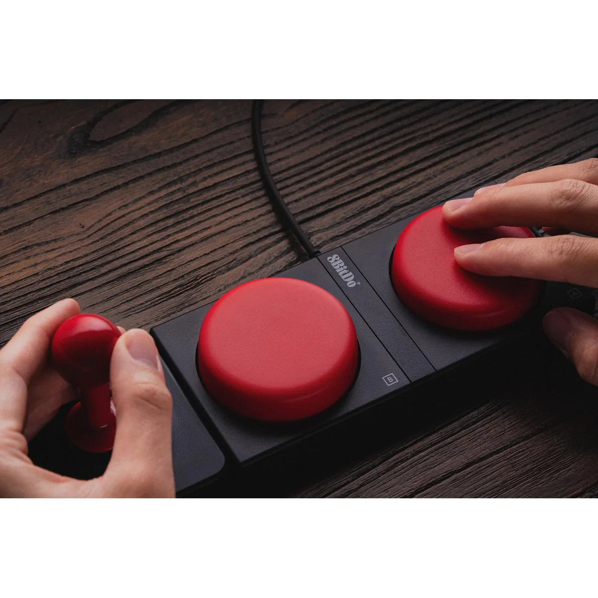 8Bitdo Retro Mechanical Keyboard (C64 Edition, M Edition, N Edition, Fami Edition) - Image 12