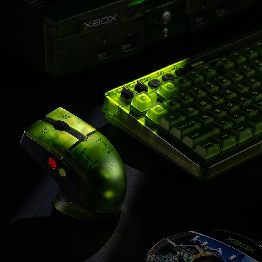 8Bitdo Retro R8 Tri-Mode Mouse with Charging Dock Xbox Edition (85CB) - Image 9