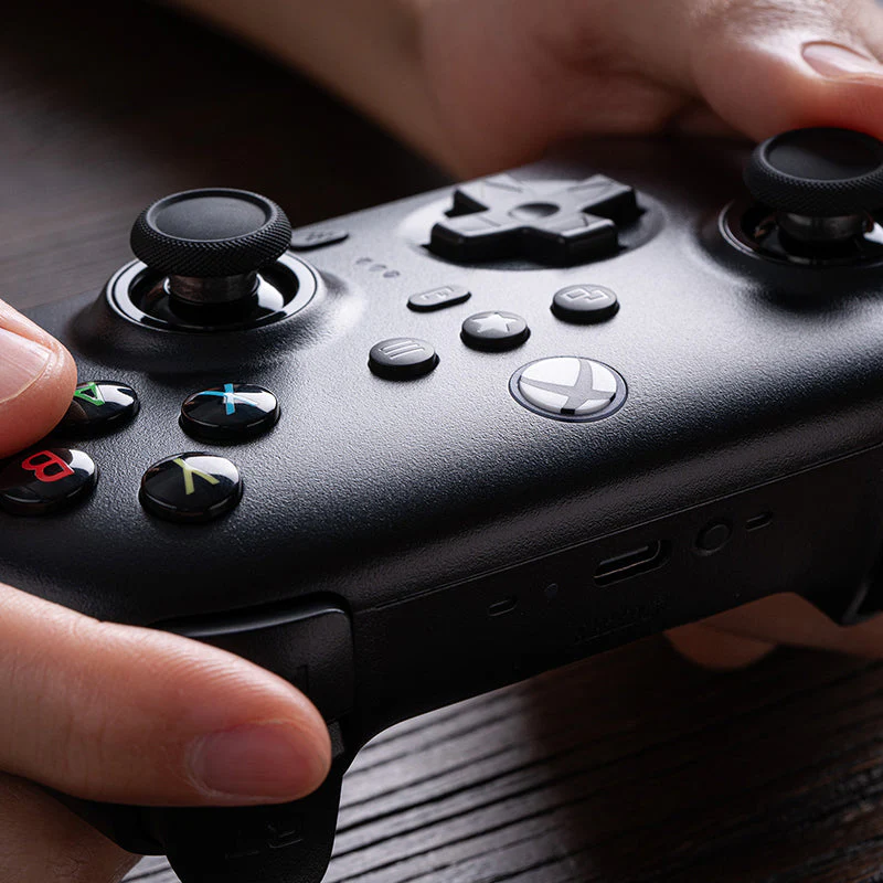 8Bitdo Ultimate 3-Mode Controller For Xbox + Game Pass Code (81HB) (Black, White, Jade) - Image 5