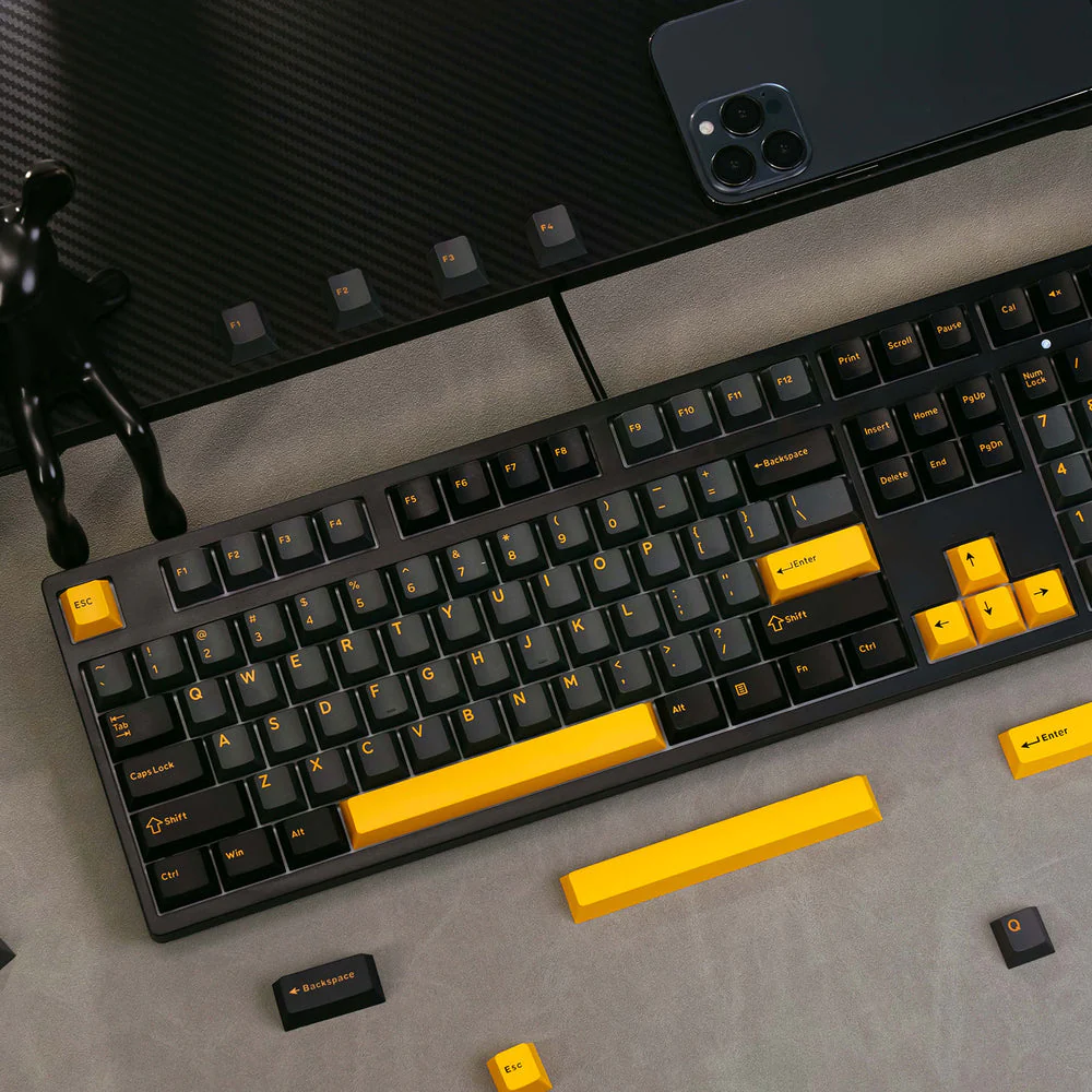 Akko Black & Gold 3108 V3 Wired Mechanical Keyboard (Akko Frost Pink Switch) - Image 3