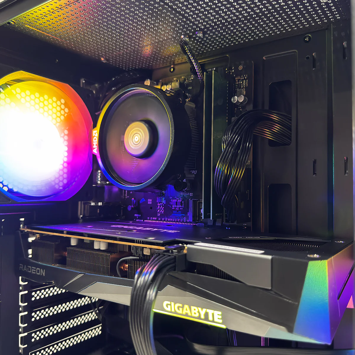 Alpha DK150 Black Desktop Gaming PC | AMD Ryzen 5 5500 | 16GB (2x8GB) RAM | 512GB SSD | RX 7600 | Windows 11 Pro - Image 7