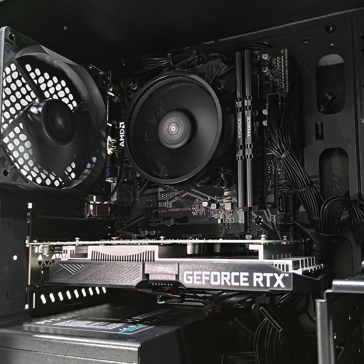Alpha MATREXX 30 Black Desktop Gaming PC | AMD Ryzen 5 5500 | 16GB (2x8GB) RAM | 512GB SSD | RTX 3050 | Windows 11 Pro - Image 3