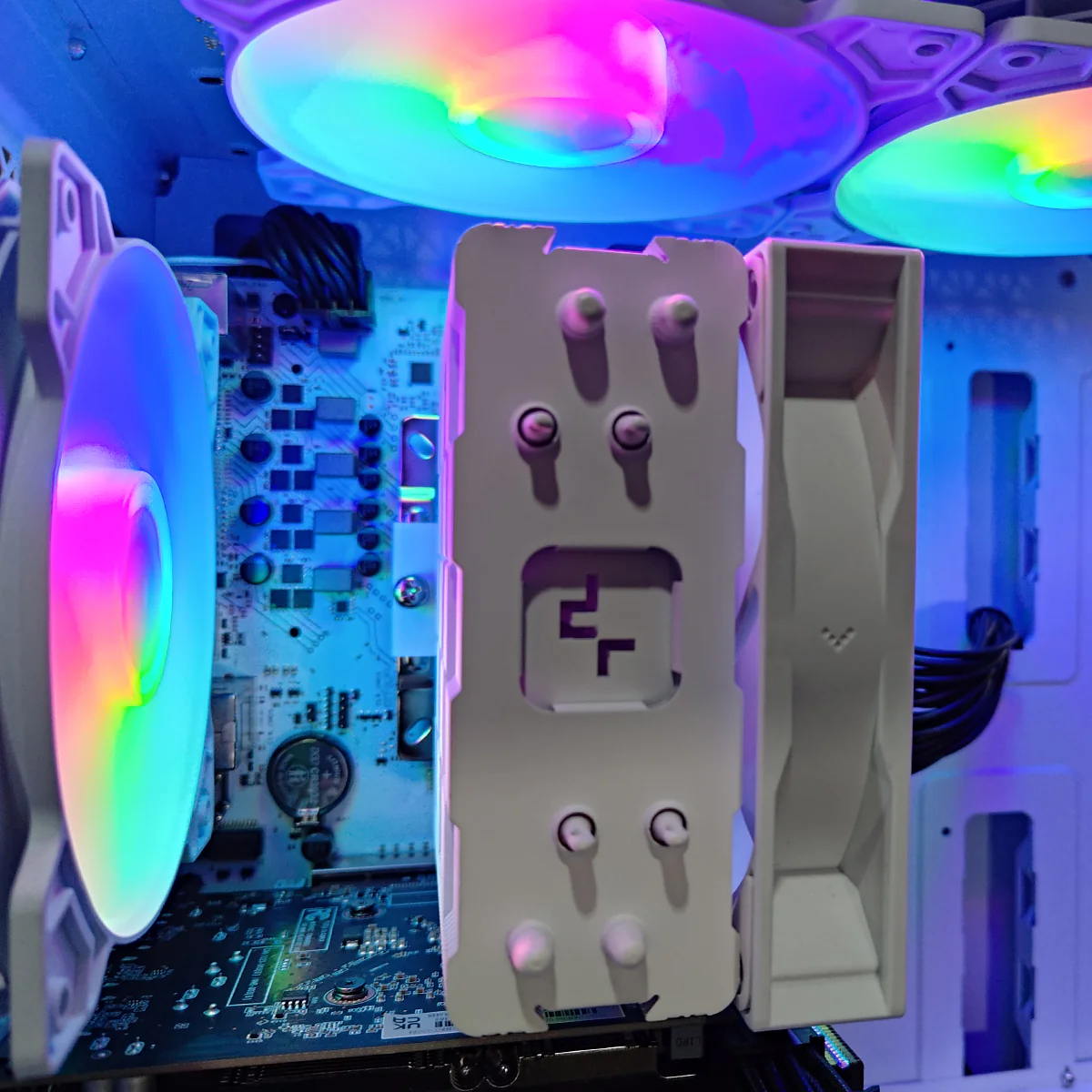 Alpha Reyna White V2 Desktop Gaming PC | AMD Ryzen 5 5500 | 16GB RAM | 512GB SSD | RTX 4060 | Windows 11 Pro - Image 2