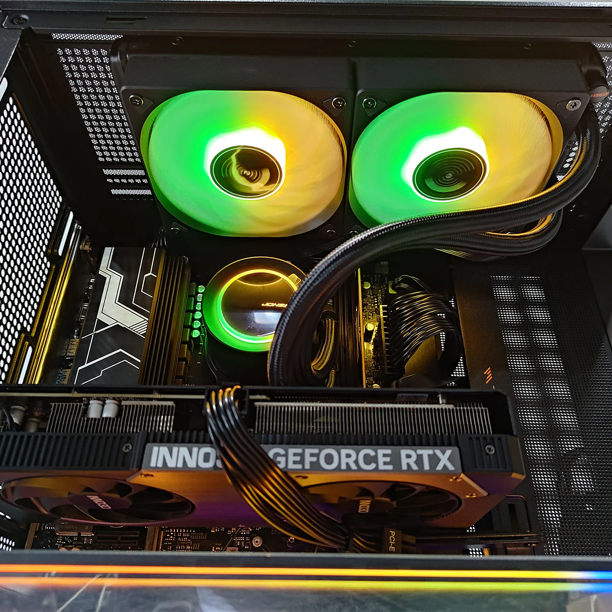 Aurora D200 Black Desktop Gaming PC | AMD Ryzen 5 7400 | 16GB RAM | 1TB SSD | RTX 5060 Ti | Windows 11 Pro - Image 5