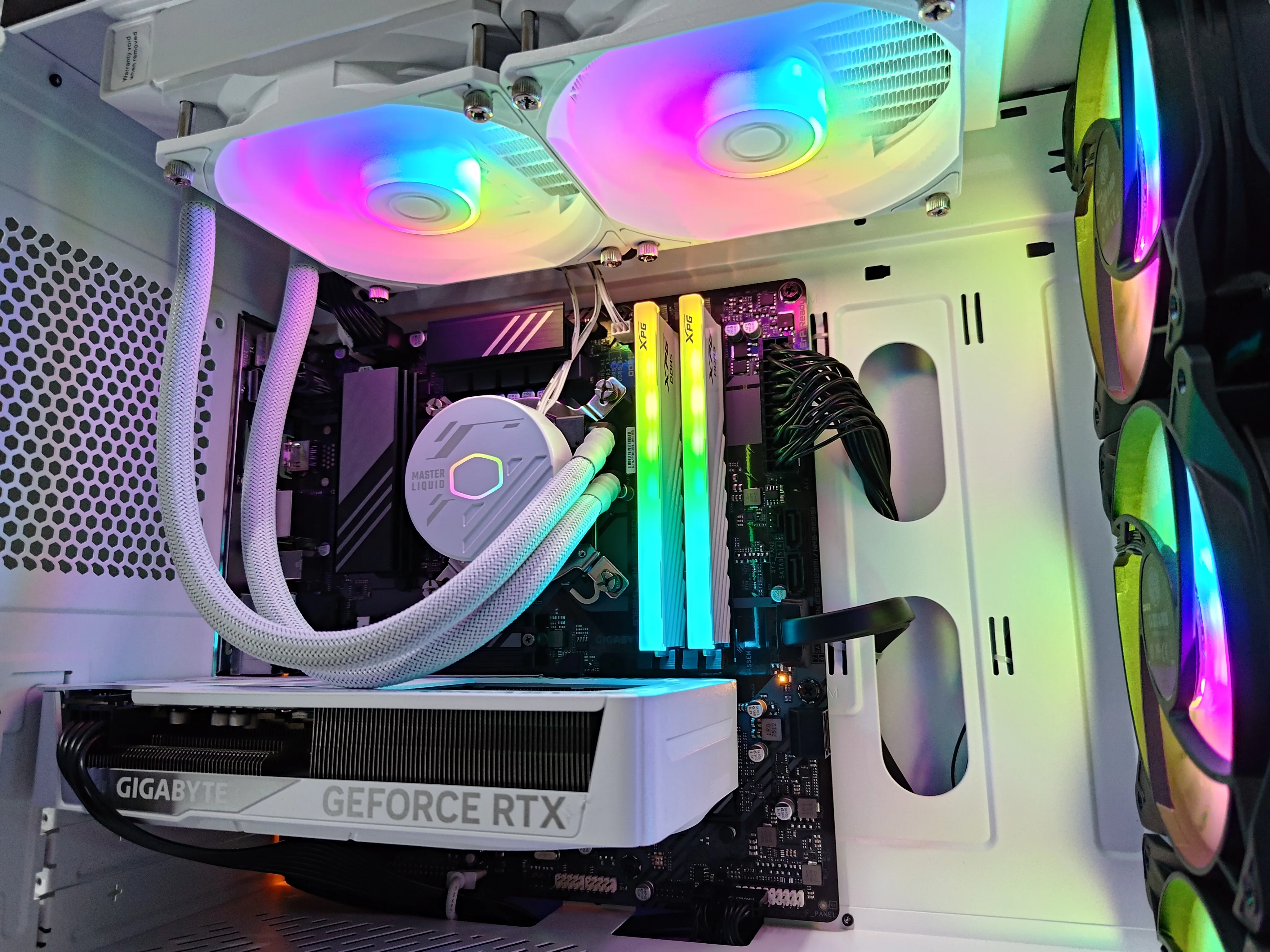 Aurora Elite 301 White Desktop Gaming PC | Intel i7 12700F | 32GB RAM | 1TB SSD | with WiFi + Bluetooth | GeForce RTX 5060 Ti OC | Windows 11 Pro - Image 4