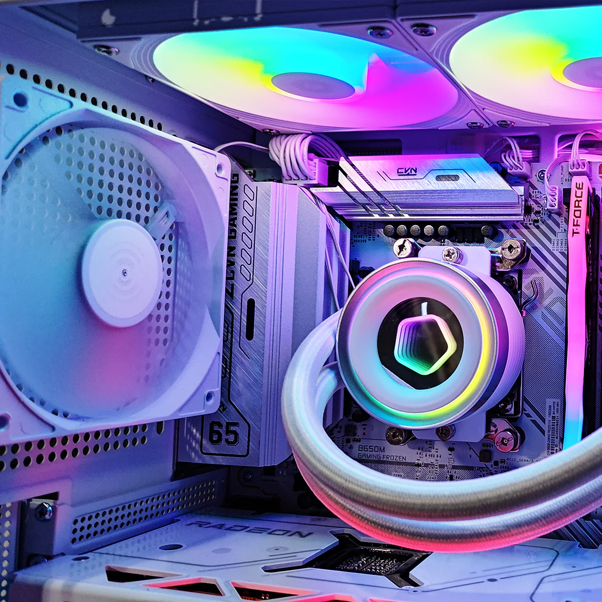 Aurora Fusion 2 White Desktop Gaming PC | AMD Ryzen 5 7600 | 32GB RAM | 1TB SSD | RX 7800 XT | Windows 11 Pro - Image 4