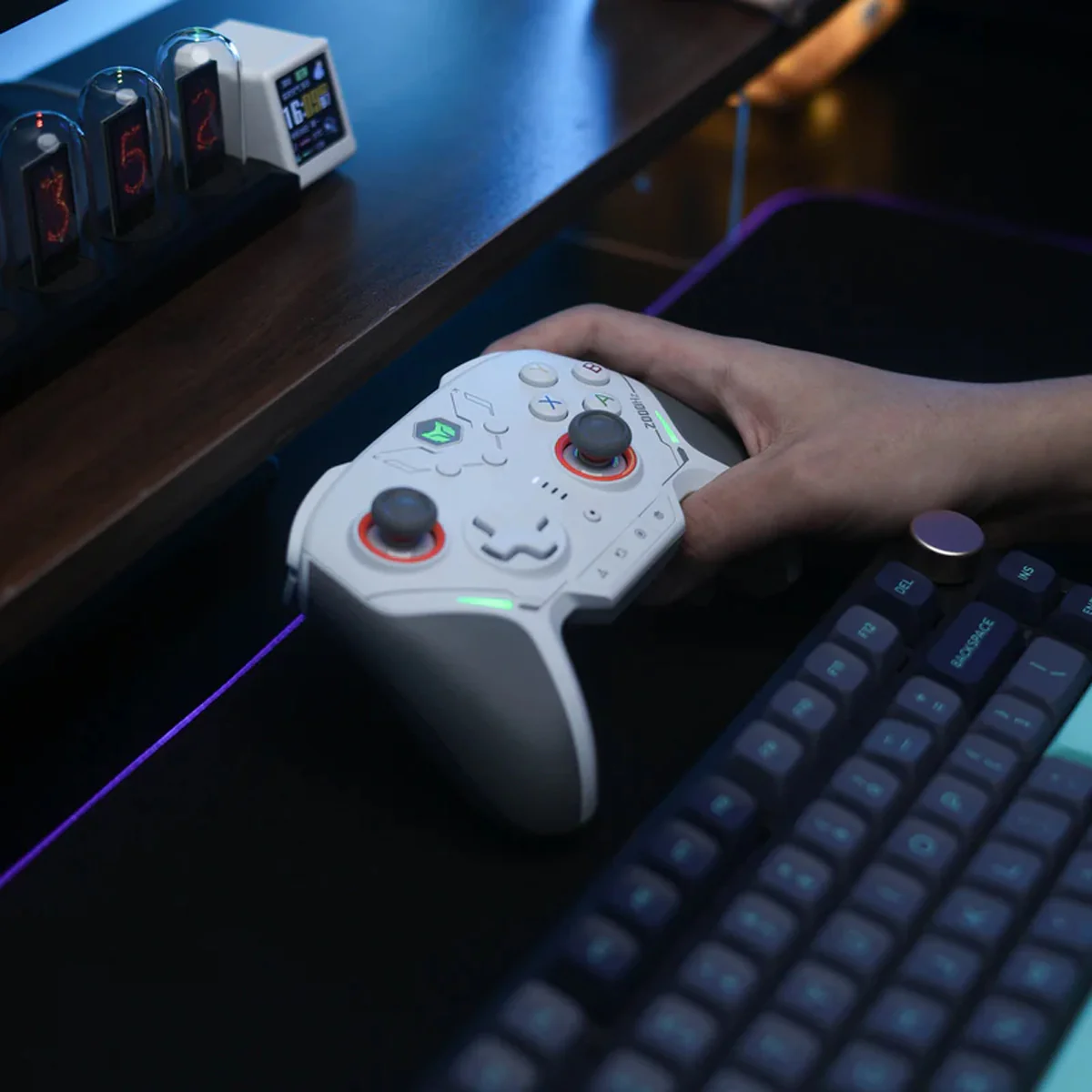 Bigbig Won Blitz 2 TMR Pro Wireless Gaming Controller for Win 10&11 / Switch / Android / iOS - Image 4