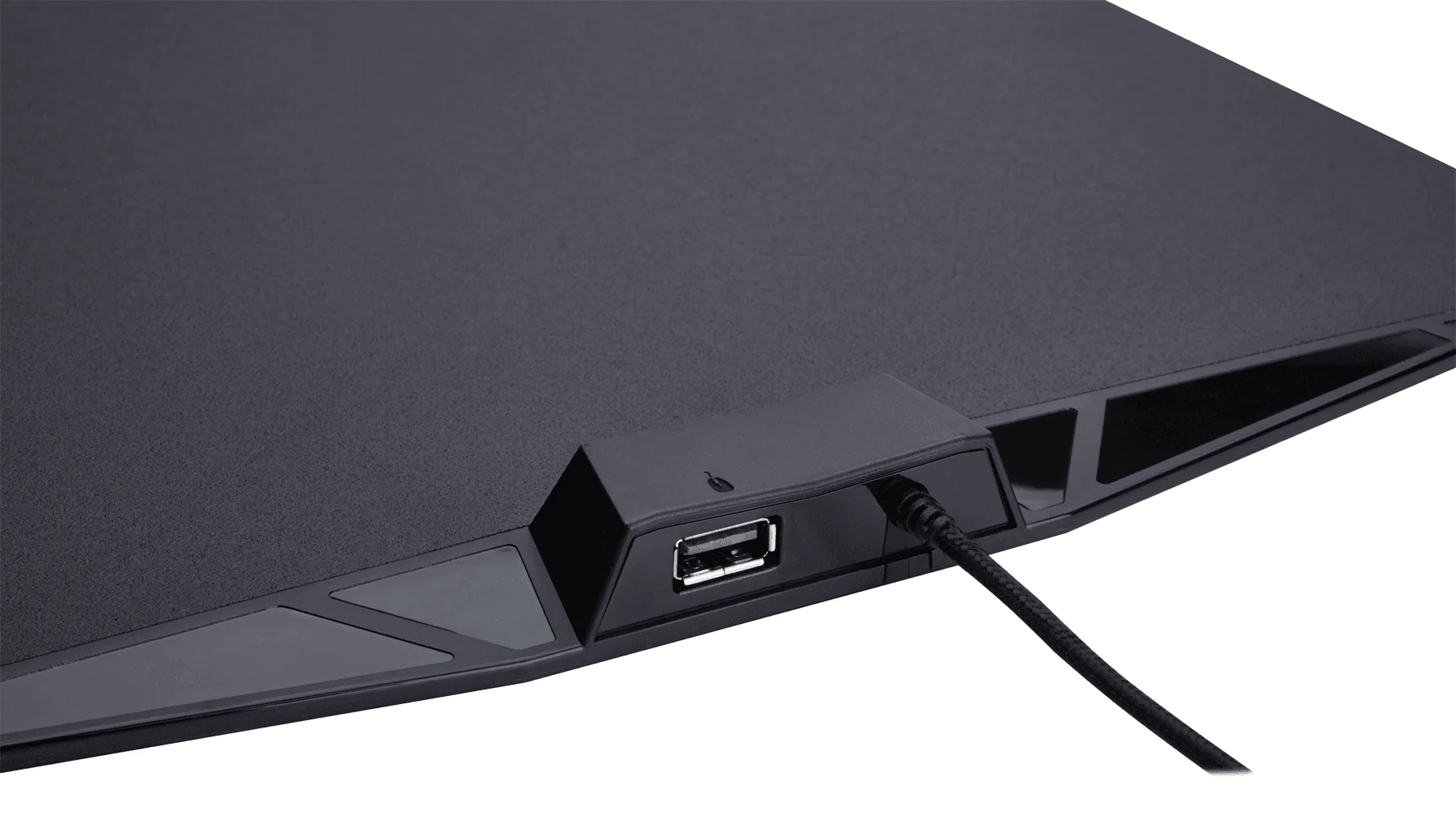 Corsair Gaming MM800 RGB Polaris Backlit RGB Precision Gaming Mouse Pad - Image 3