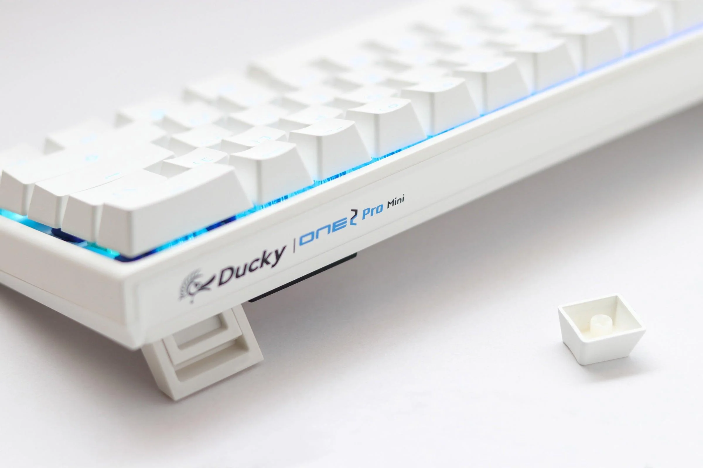 Ducky One 2 Pro Mini Pure White RGB LED 60% Double Shot PBT Mechanical Keyboard (Kailh Box Red Switch) (DKON2061ST-KUSPDWWTR2) - Image 6
