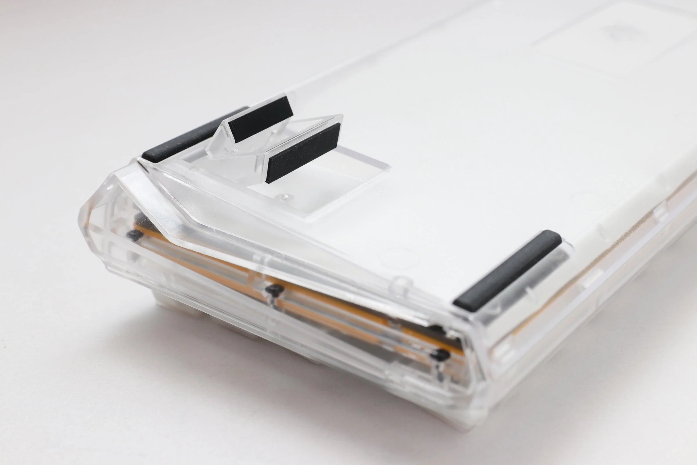 Ducky One 3 SF Aura White HotSwap RGB Double-Shot PBT Mechanical Keyboard (Cherry RGB Brown) (DKON2167ST-BUSPDAWWWWC1) - Image 7