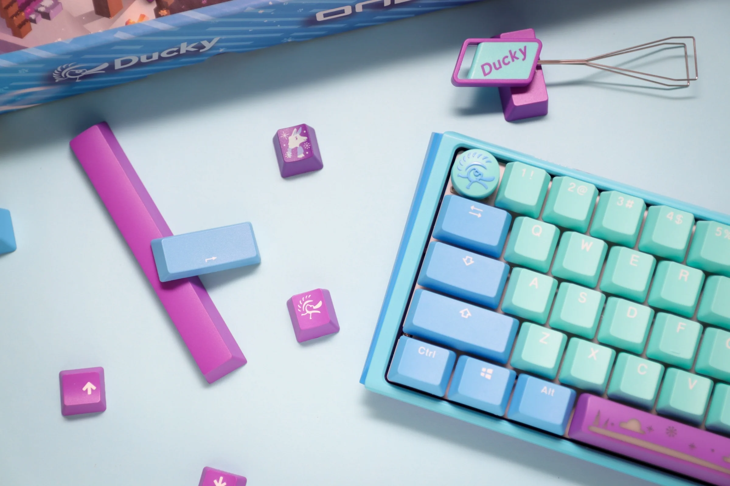 Ducky One 3 SF Frozen Llama Hotswap RGB Double-Shot PBT Mechanical Keyboard (Cherry RGB Brown) (DKON2167ST-BUSPDFLCVBC1) - Image 8