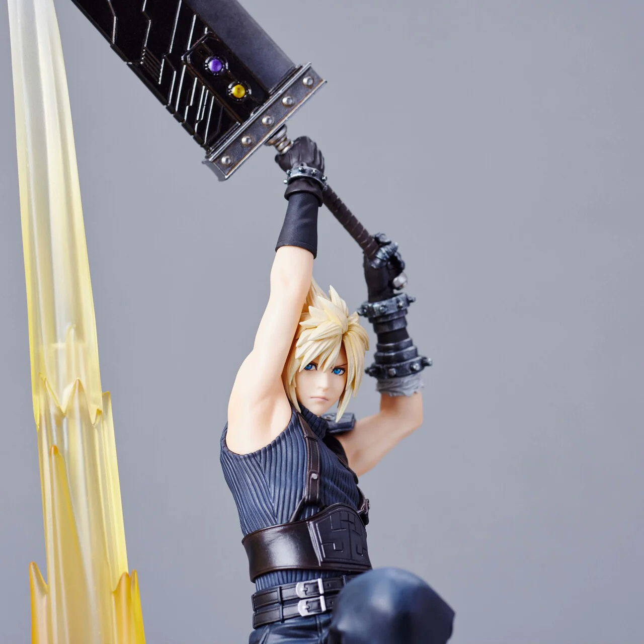 Final Fantasy VII Rebirth Statuette - Cloud Strife - Image 6
