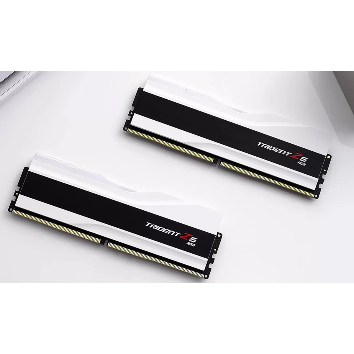 G.Skill Trident Z5 RGB 32GB (2x16GB) DDR5 6000 Mhz CL32-38-38-96 1.35V Intel XMP Desktop Memory (Matte Black, Matte White) - Image 13