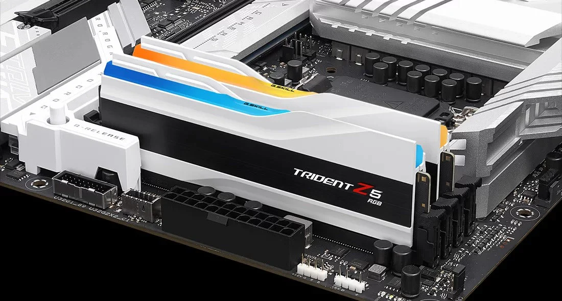 G.Skill Trident Z5 RGB 32GB (2X16GB) DDR5 Intel XMP 6400MHZ CL32-39-39-102 1.40V Desktop Memory (Matte White) (F5-6400J3239G16GX2-TZ5RW) - Image 4