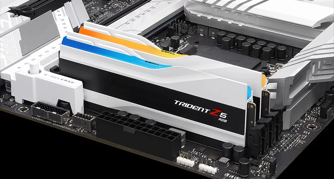 G.Skill Trident Z5 RGB 64GB (2X32GB) DDR5 Intel XMP 6400MHZ CL32-39-39-102 1.40V Desktop Memory (Matte White) (F5-6400J3239G32GX2-TZ5RW) - Image 4