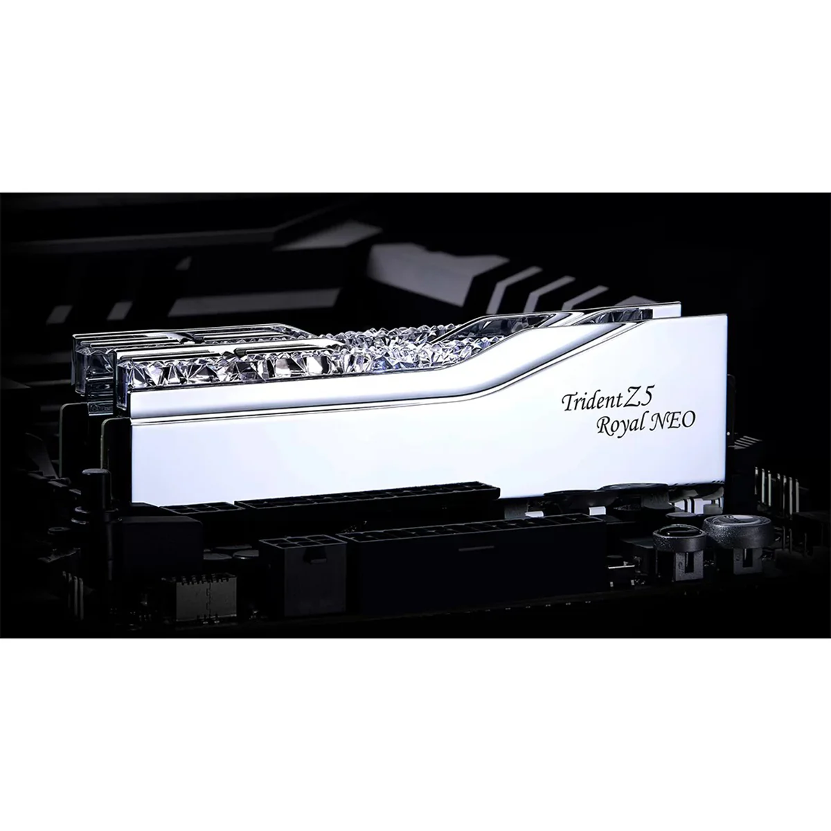 G.Skill Trident Z5 Royal Neo 32GB (2x16GB) DDR5-8000 CL38-48-48-128 1.45V AMD EXPO Desktop Memory (F5-8000J3848H16GX2-TR5NS) - Image 5