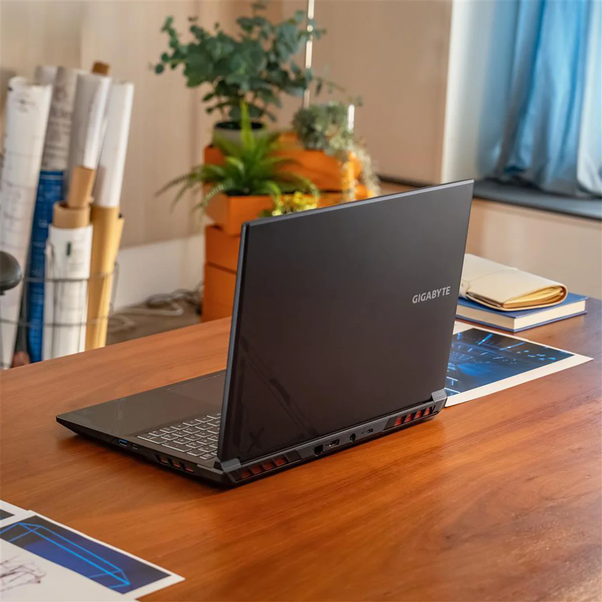 Gigabyte G6X 9MG-42PH854SH Gaming Laptop | 16" FHD+ (1920X1200) 165Hz | i7-13650HX | 16GB RAM | 1TB SSD | RTX 4050 | Windows 11 Home + Gaming Backpack - Image 4