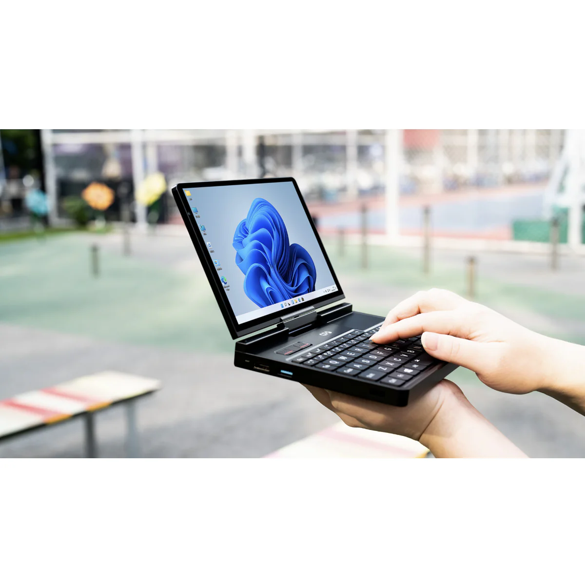 GPD Pocket 4 2025 AMD Ryzen 7 8840U 8.8" LTPS (2560x1600) 144Hz High-Refresh Iris Display 16GB RAM 1TB SSD Windows 11 Home Handheld AI PC + GPD Pocket 4 Protection Case - Image 16