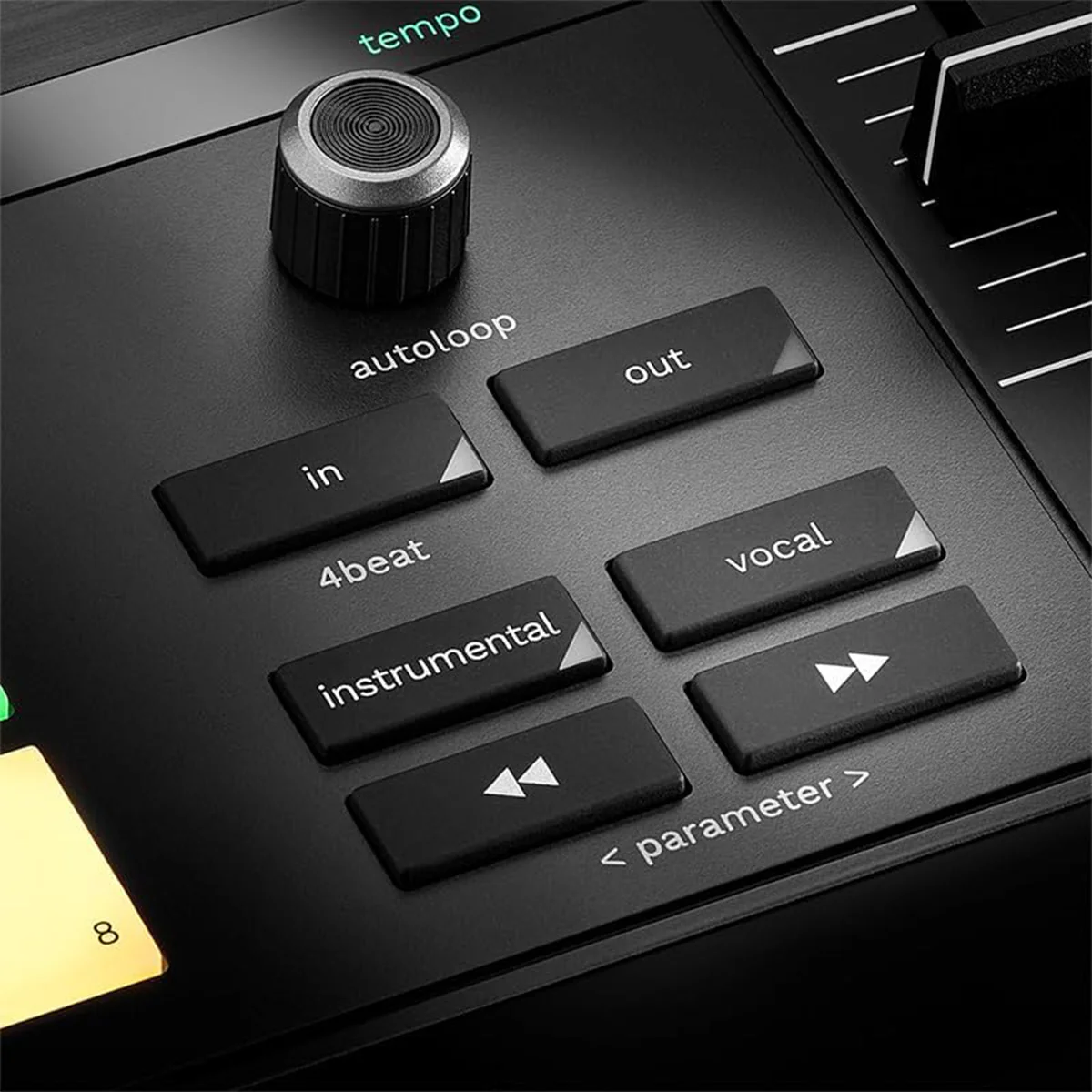 Hercules DJControl Inpulse T7 Motorized Controller Deck (Black) (4768228) - Image 6