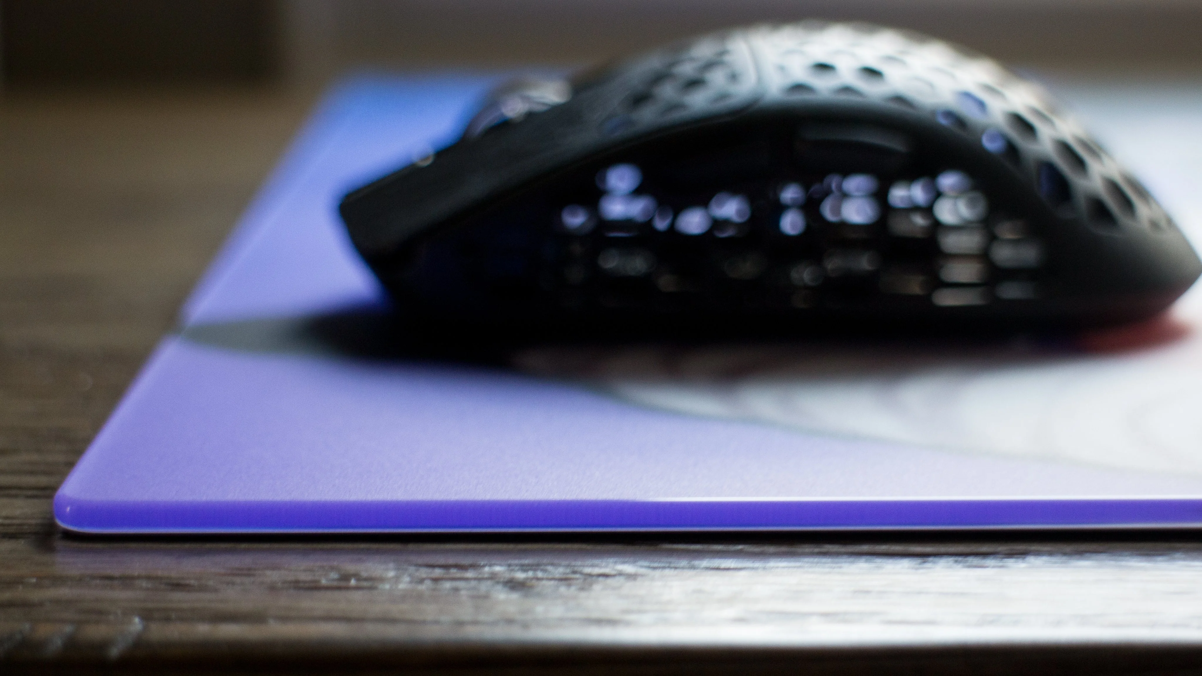 Kanami Sai Limited Edition Glass Mouse Pad - Image 5