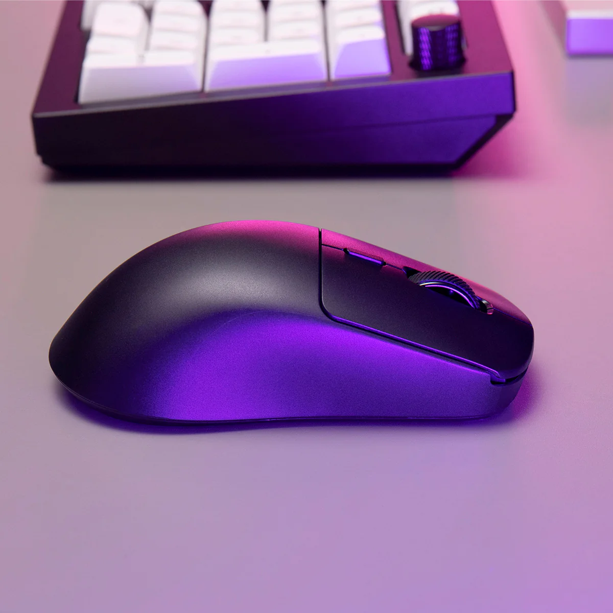 Keychron Lemokey G2 Pixart 3950 8K Polling Rate Wireless Mouse (Black, White) (G2-A1, G2-A2) - Image 11