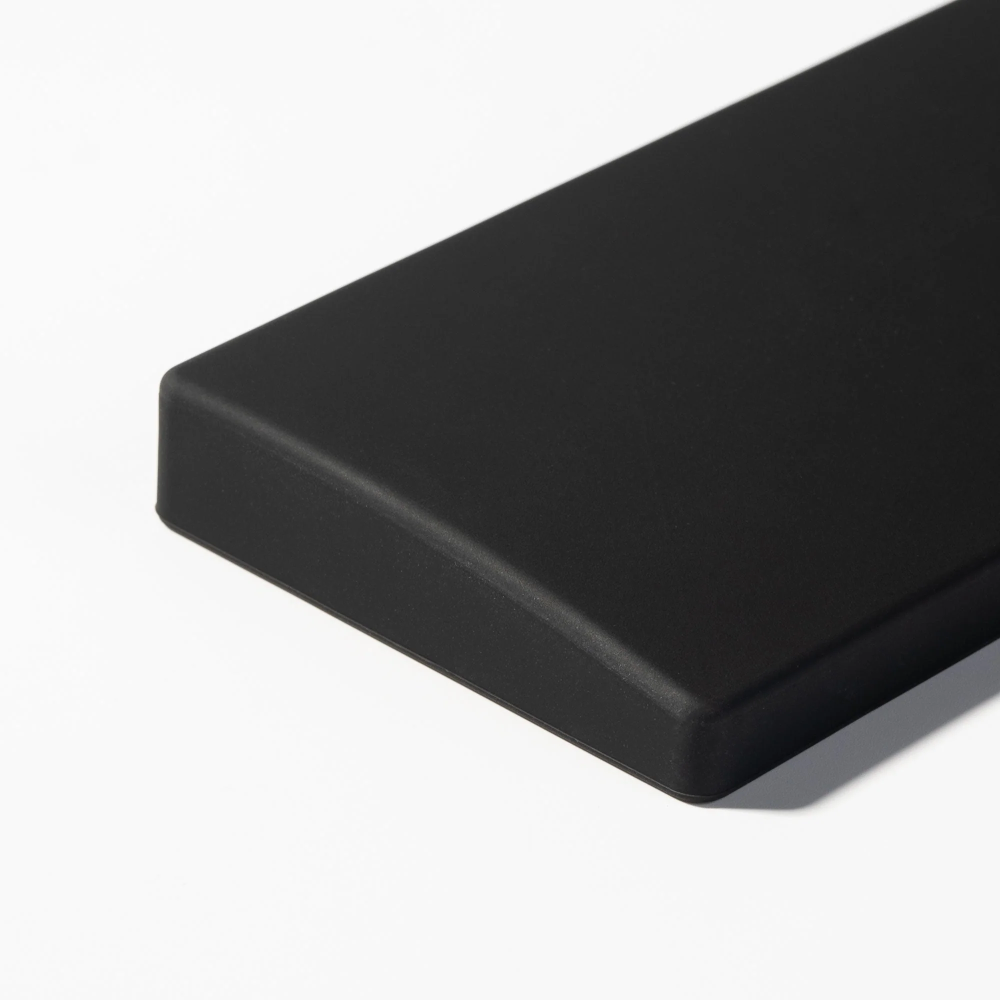 Keychron Silicone Palm Rest for K1 SE/K1 Max/K13 Pro/K13 Max (Black) (PR59) - Image 3