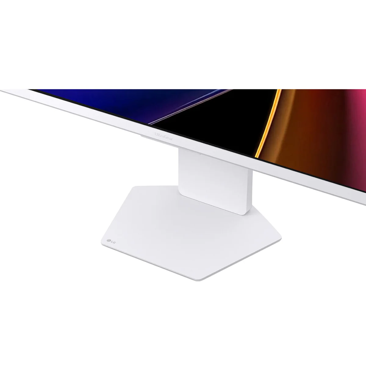 LG UltraGear 32G810SA-W 32" Ultragear 4K UHD (3840x2160) 144Hz 1ms GTG G-Sync DisplayHDR 400 With Tilt/Height/Swivel/Pivot + Speaker And Webos 24 With LG AI Smart Gaming Monitor - Image 8