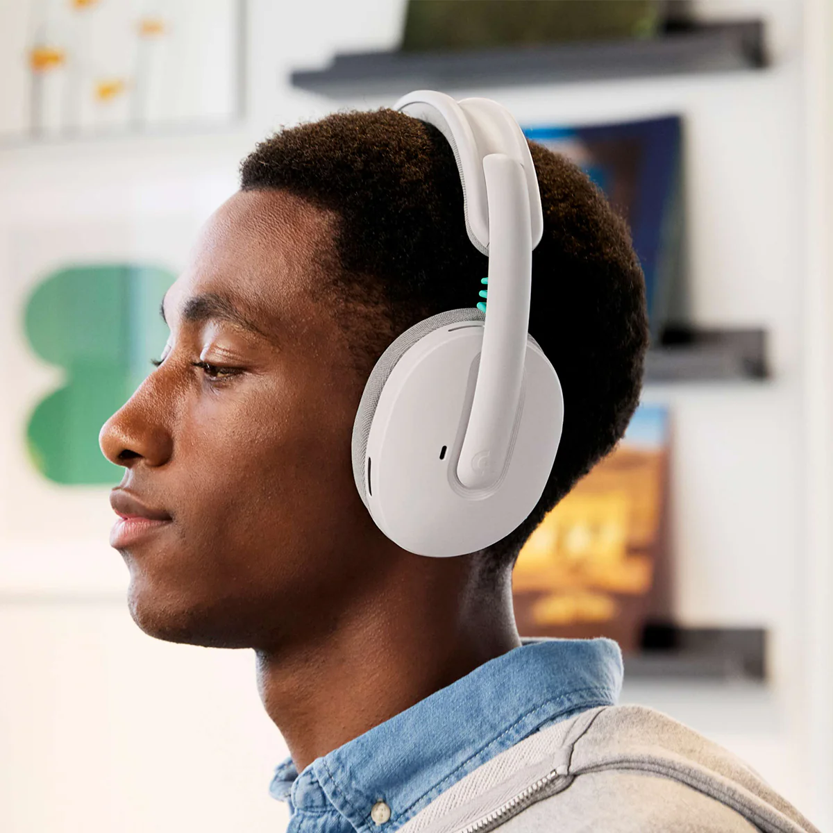 Logitech G325 Lightspeed Wireless Gaming Headset (Black, White) - Image 17