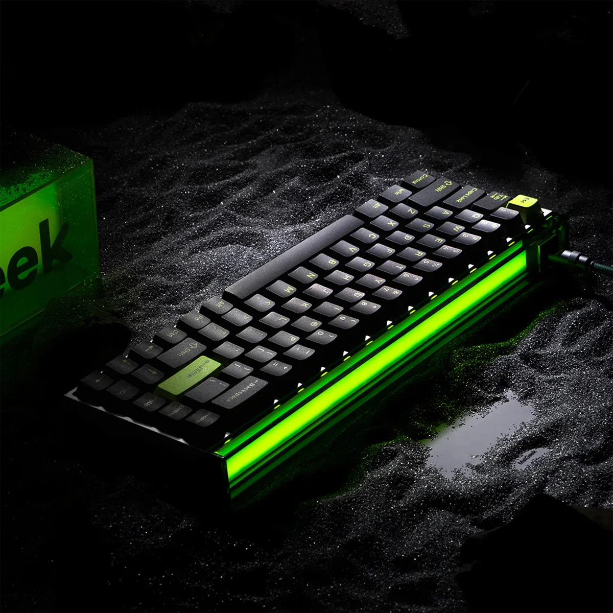 MelGeek MADE68 Ultra DIY Aluminum Alloy Case Magnetic Gaming Keyboard (Electrophoresis White, Anodized Black, Anodized Silver) - Image 18