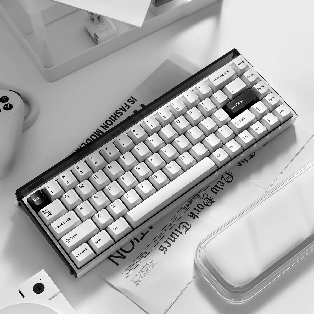MelGeek MADE68 Ultra DIY Aluminum Alloy Case Magnetic Gaming Keyboard (Electrophoresis White, Anodized Black, Anodized Silver) - Image 5