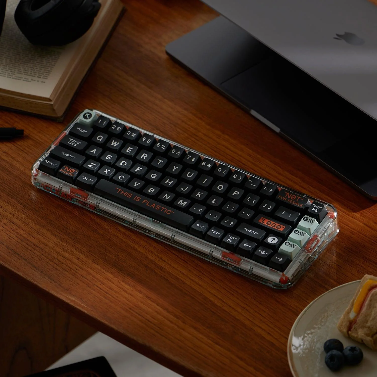 MelGeek MOJO68 Plastic Dark Night See-Through Custom Programmable Mechanical Keyboard (Kailh Custom Plastic Switch) - Image 12