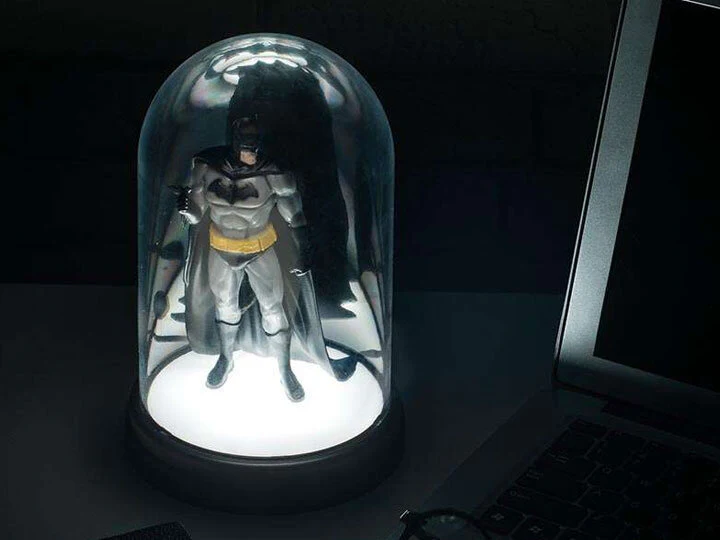 Paladone DC Comics Batman Collectible Light V3 (PP4117BMV3) - Image 3