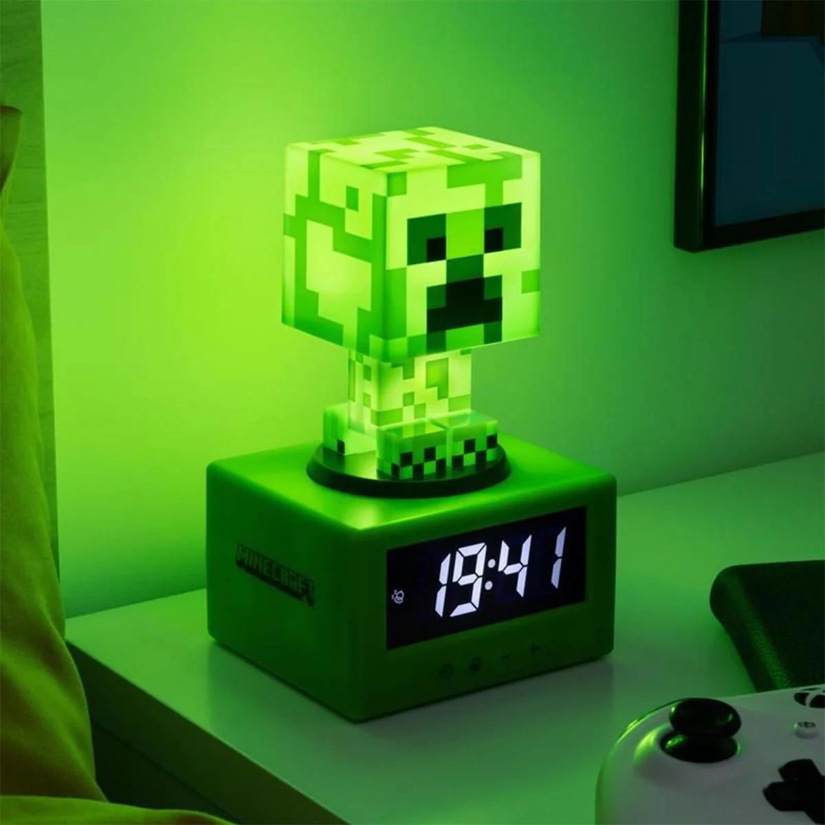 Paladone Minecraft Creeper Alarm Clock (PP11369MCF) - Image 3