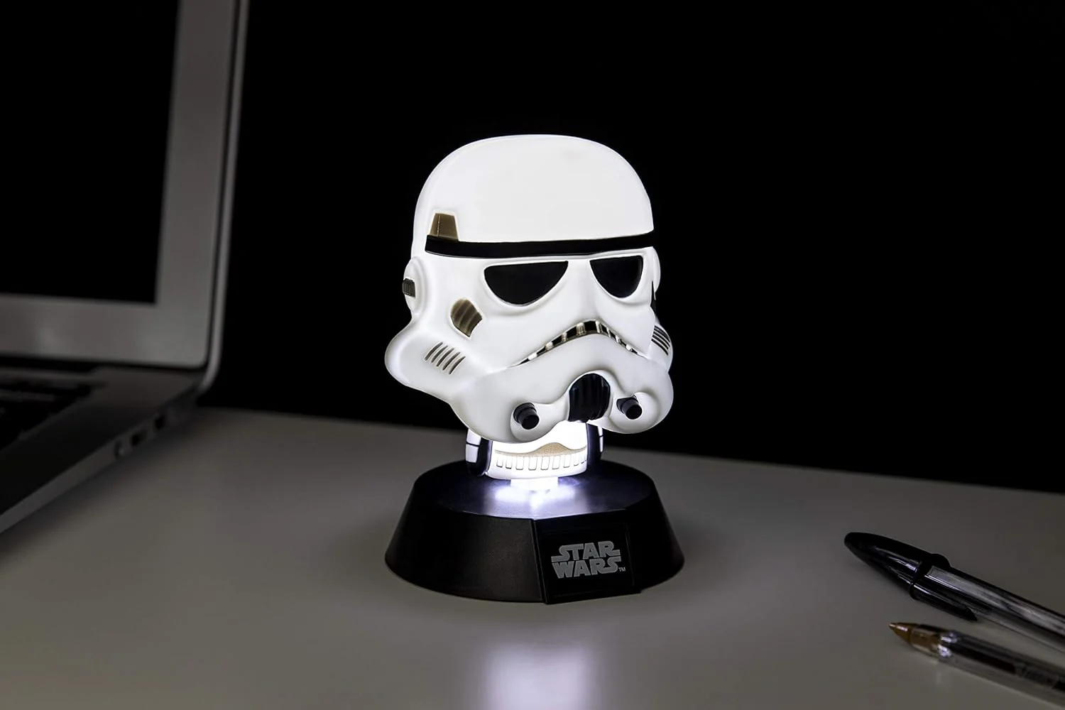Paladone Stormtrooper Icon Light (PP6383SWV3) - Image 2