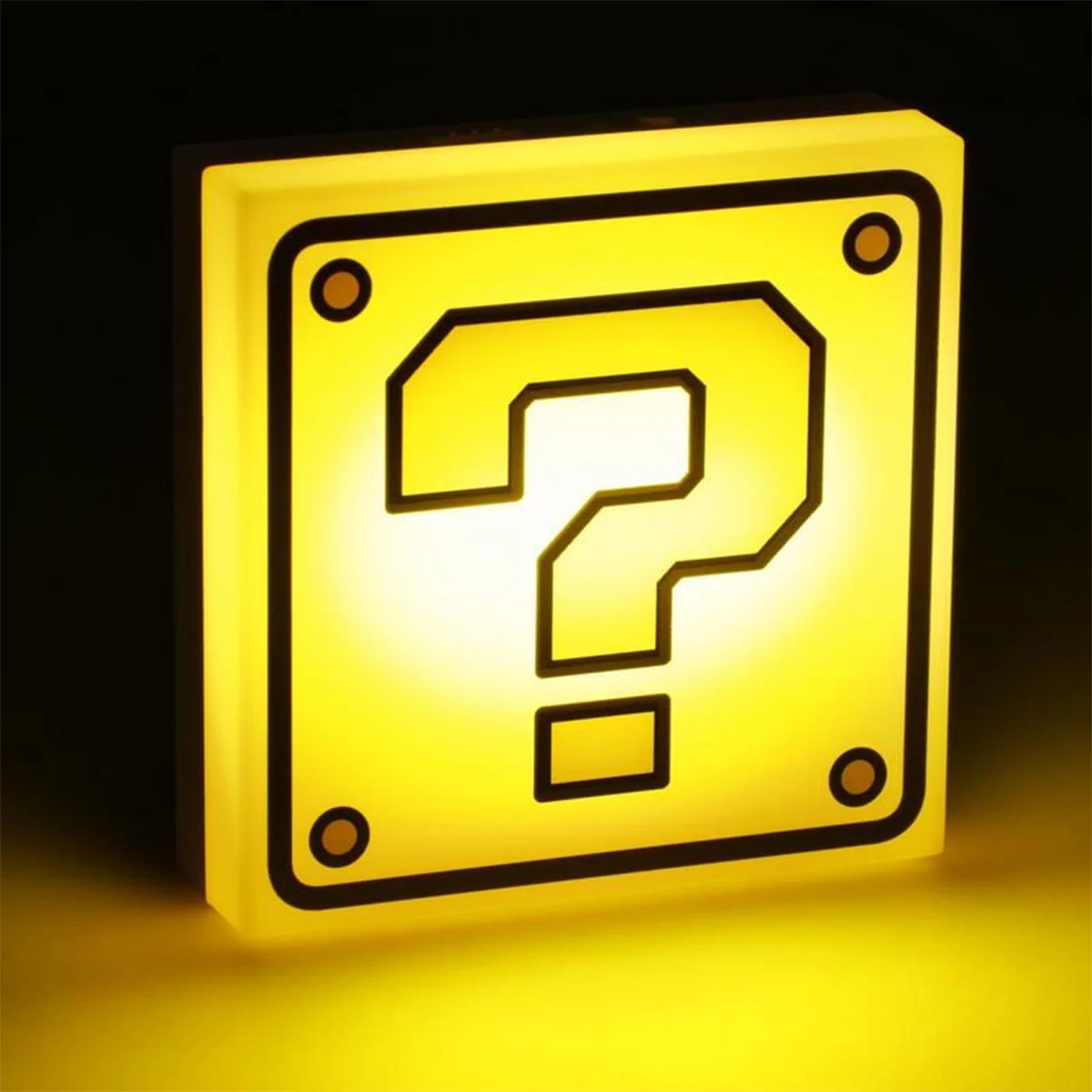 Paladone Super Mario Question Block Night Light (PP11595NN) - Image 3