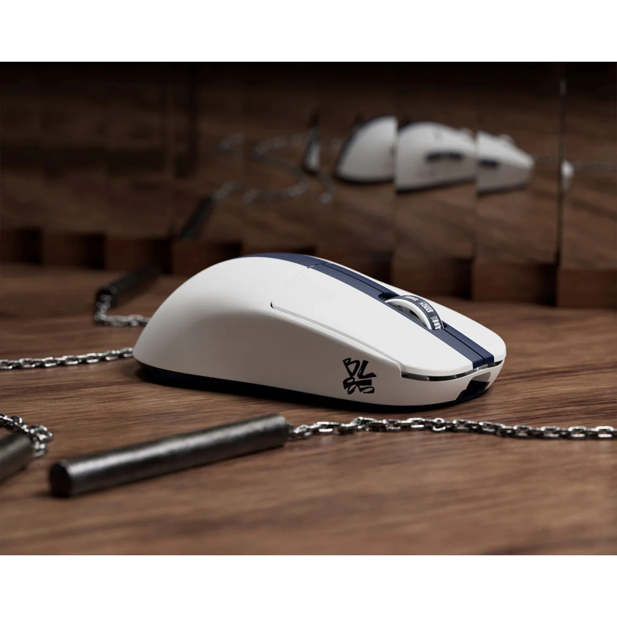 Pulsar X2 CrazyLight Bruce Lee Edition 8K Polling Rate eSports Gaming Mouse Mini (PX2CL119) - Image 10