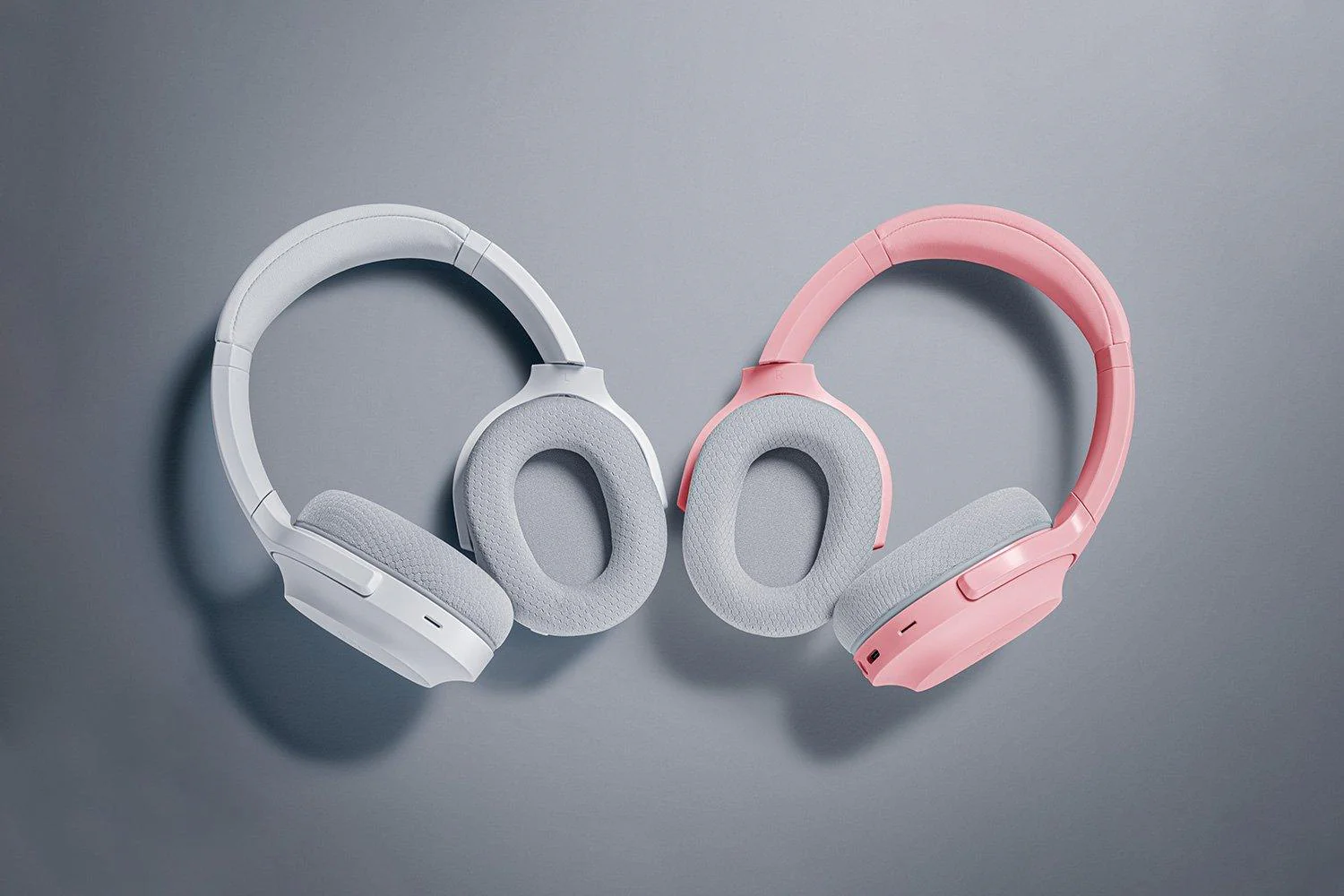 Razer Barracuda Wireless Multi-Platform Gaming And Mobile Headset (Quartz Edition) - Image 5