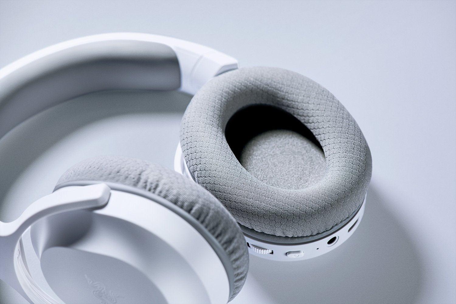 RAZER BARRACUDA X WIRELESS MULTI-PLATFORM GAMING AND MOBILE HEADSET (MERCURY) - Image 4