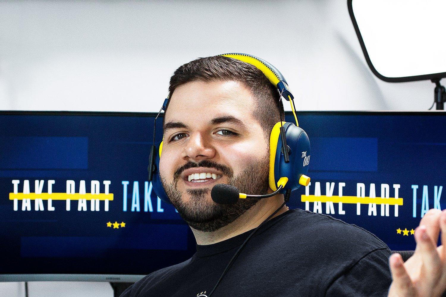 RAZER BLACKSHARK V2 COURAGEJD EDITION MULTI-PLATFORM WIRED ESPORTS HEADSET - Image 4