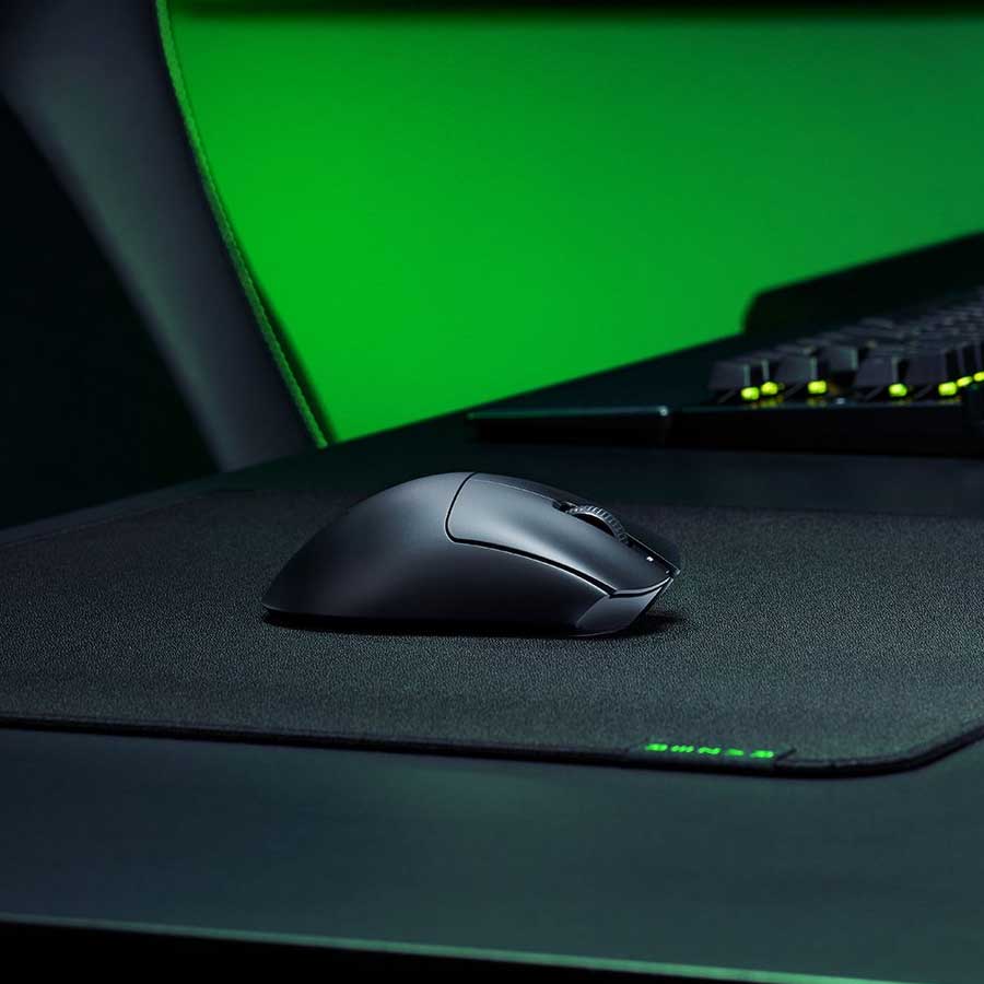 Razer DeathAdder V3 HyperSpeed Ultra-Lightweight Wireless Ergonomic eSports Mouse (Black) - Image 4