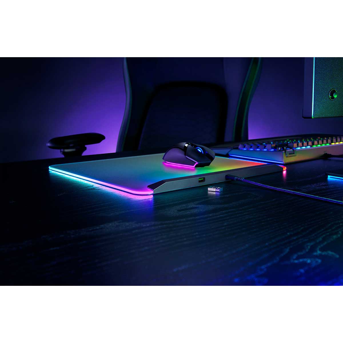 Razer Firefly V2 Pro Fully Illuminated RGB Gaming Mouse Mat (Black, Phantom Green, Phantom White) - Image 9