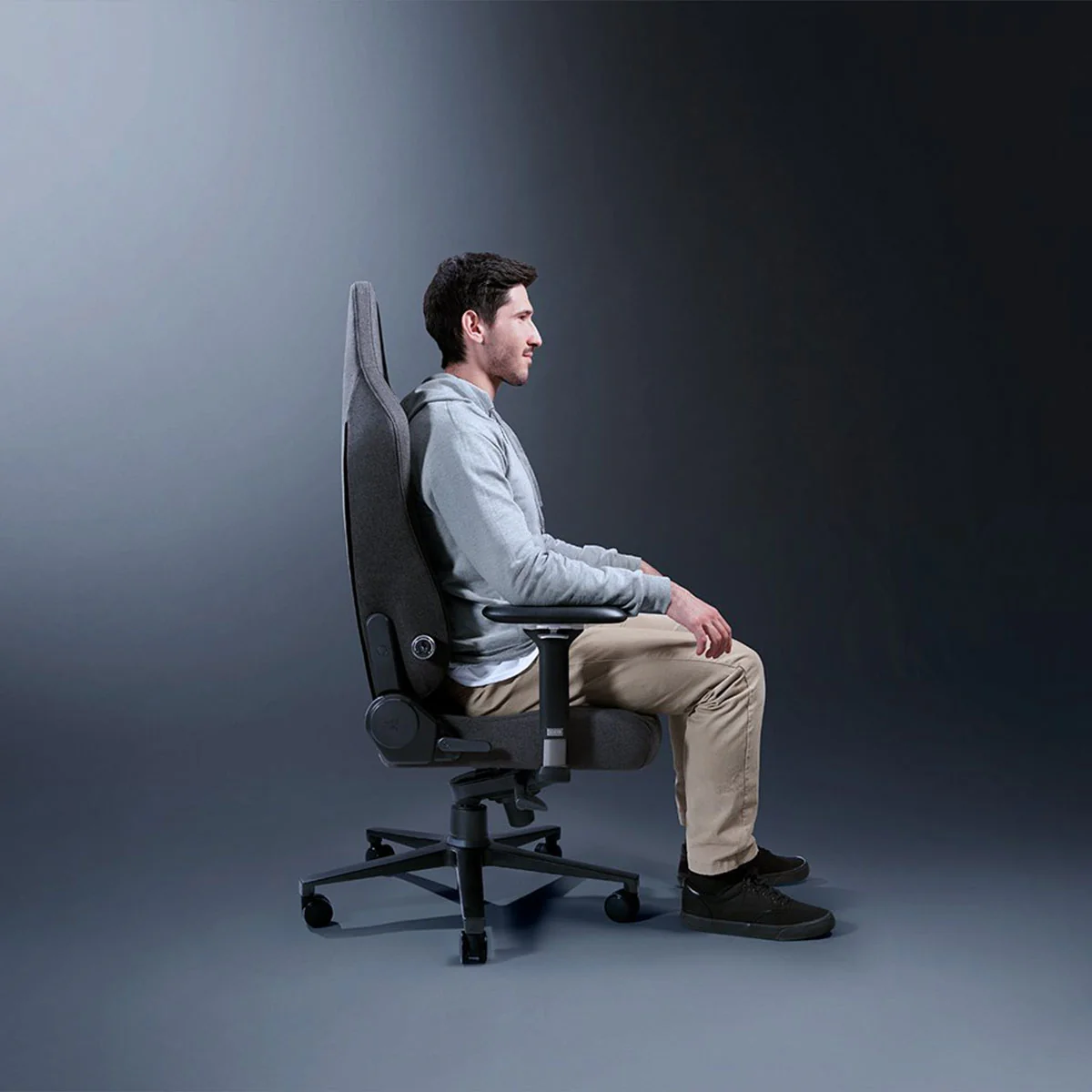 Razer Iskur V2 Gaming Chair With Built-In Lumbar Support (Leather - Black/Green, Leather - Black, Fabric  - Dark Gray) - Image 8