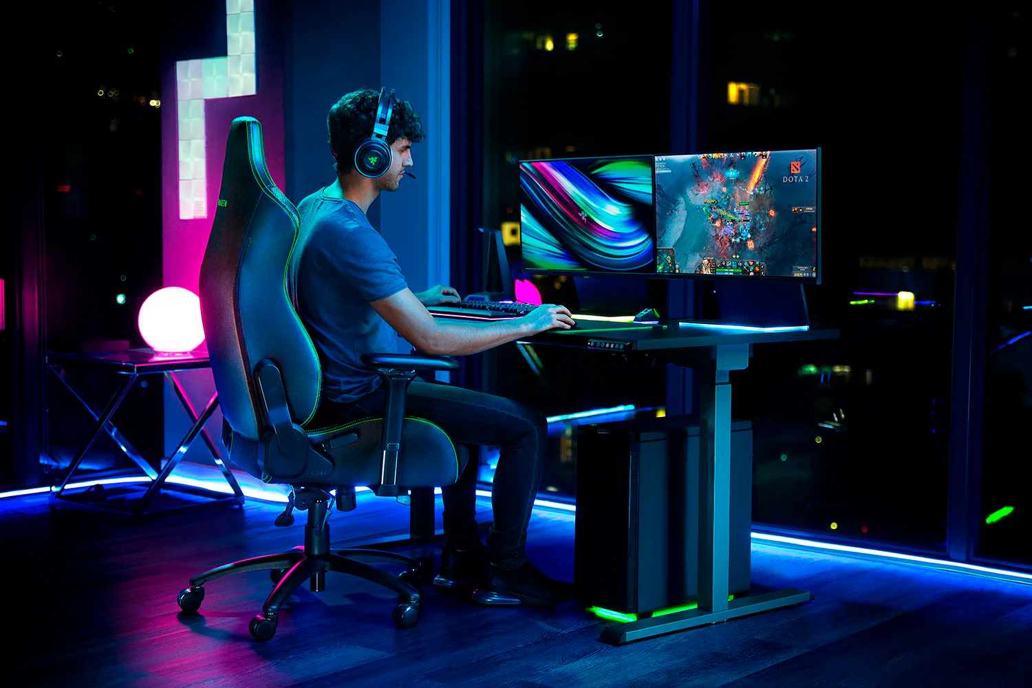 Razer Iskur XL Gaming Chair With Built-In Lumbar Support (Black/Green) - Image 7