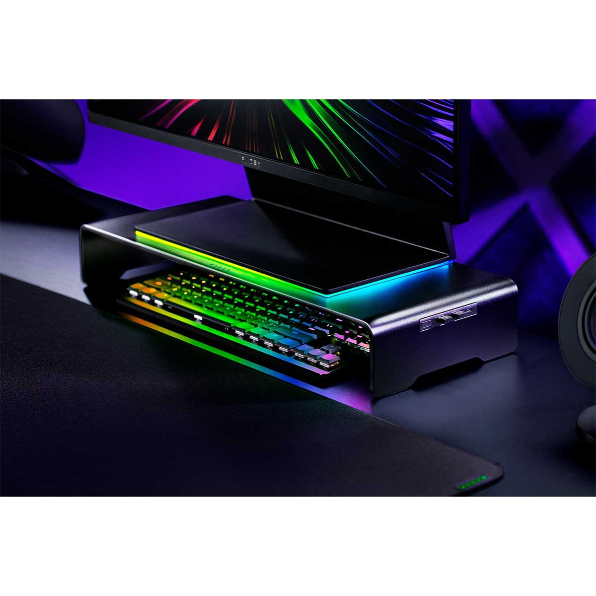 Razer Monitor Stand Chroma - Aluminum With 4-Port Hub - Image 6