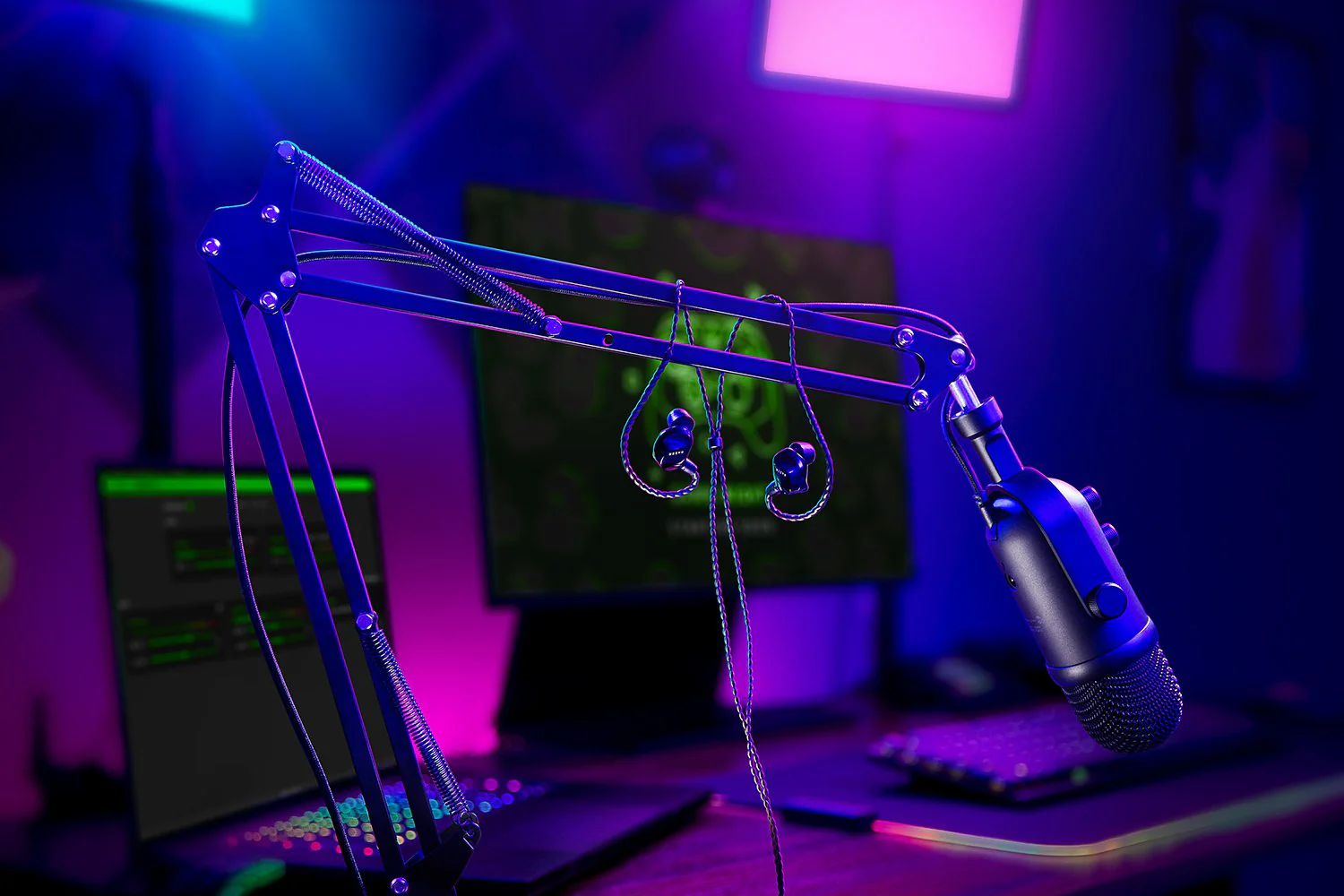Razer Moray Ergonomic In-Ear Monitor for All-Day Streaming - Image 12