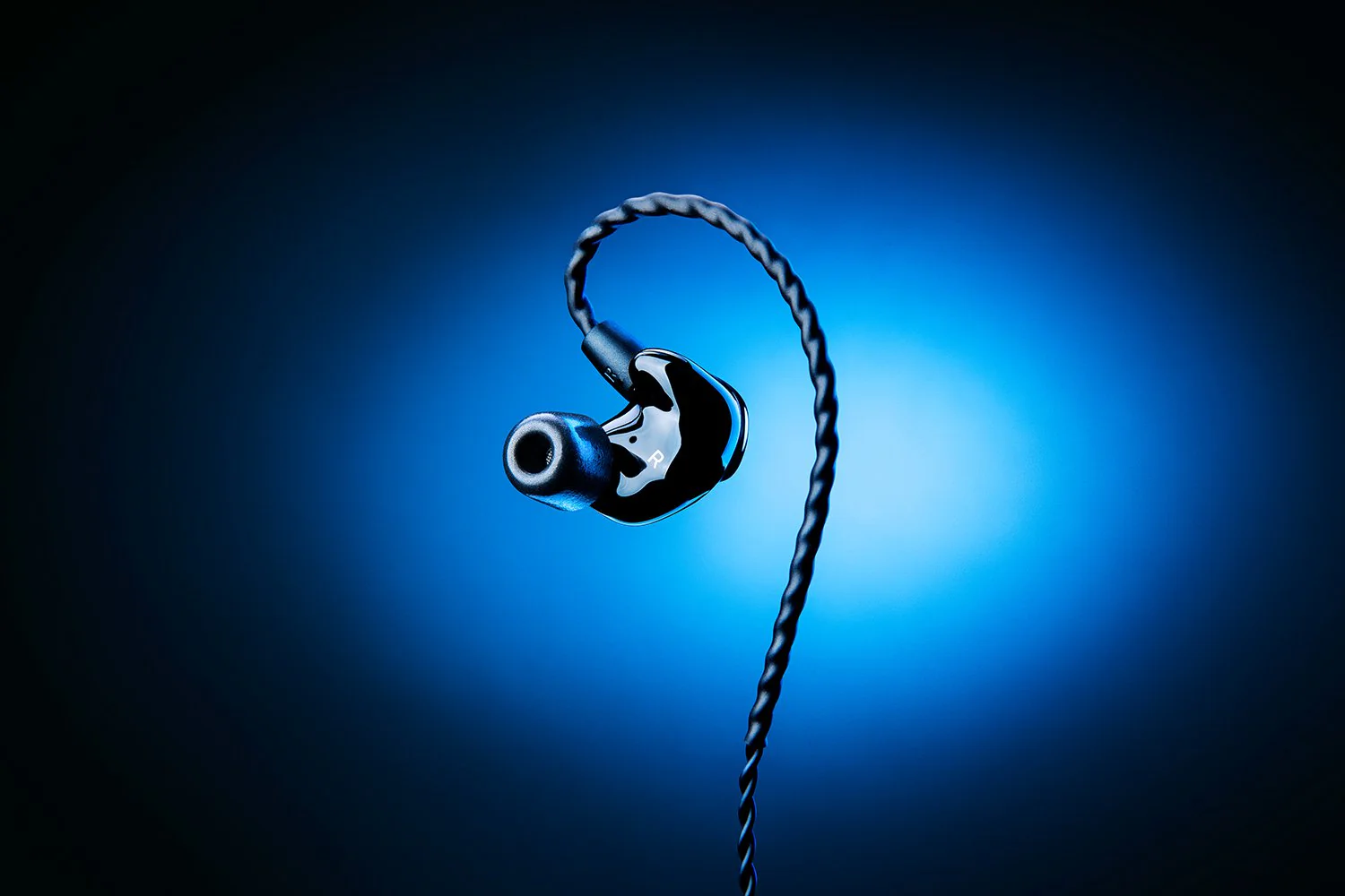 Razer Moray Ergonomic In-Ear Monitor for All-Day Streaming - Image 13