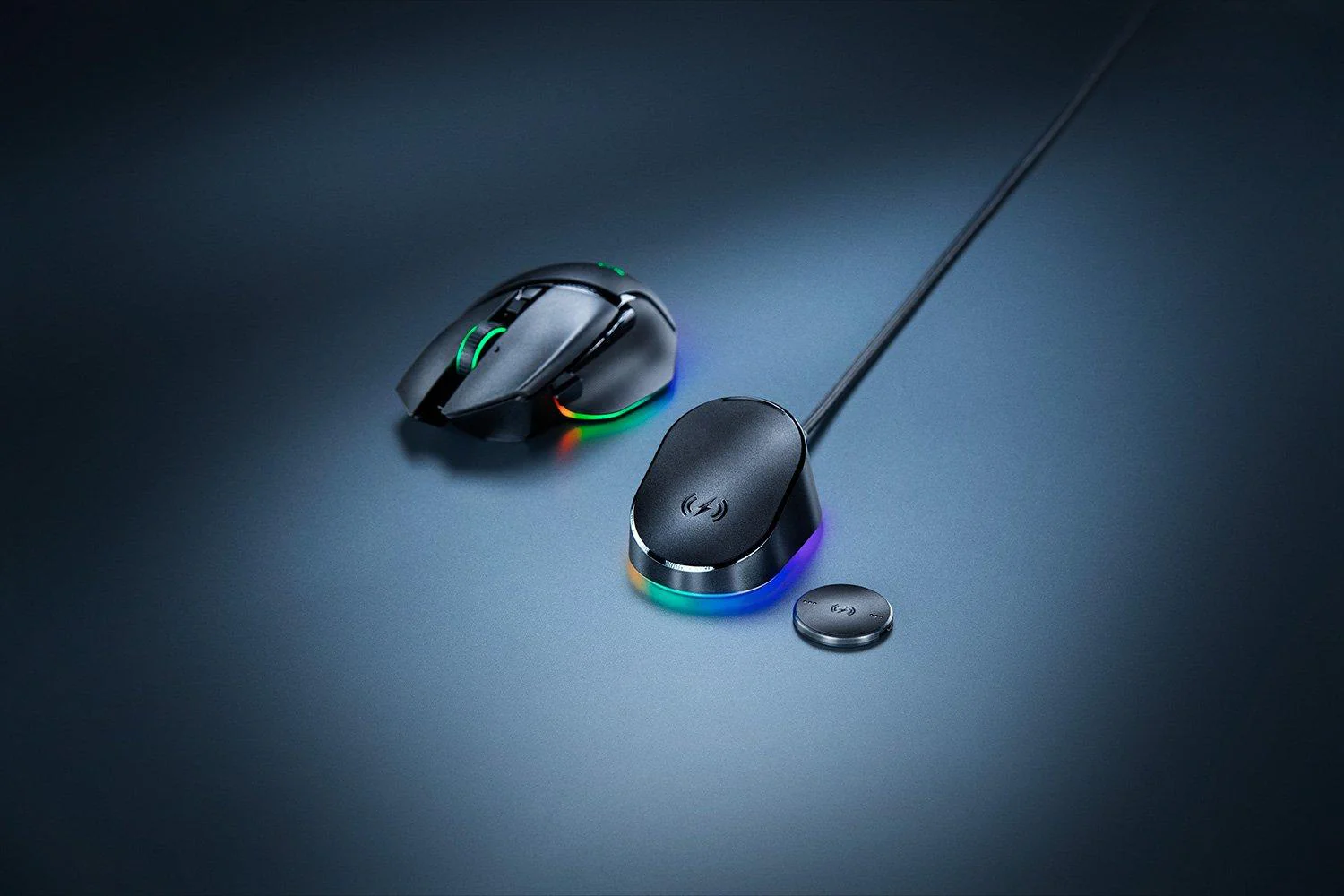 Razer Mouse Dock Pro Wireless Mouse Charging Dock With Integrated 4K Hz Transceiver + Razer Wireless Charging Puck Bundle - Image 6