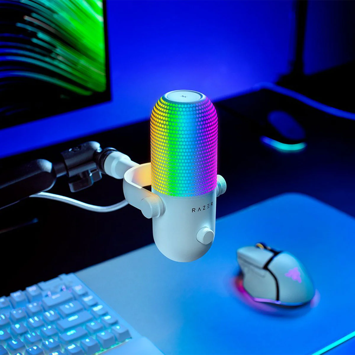 Razer Seiren V3 Chroma RGB USB Microphone With Tap to Mute Sensor - Image 17