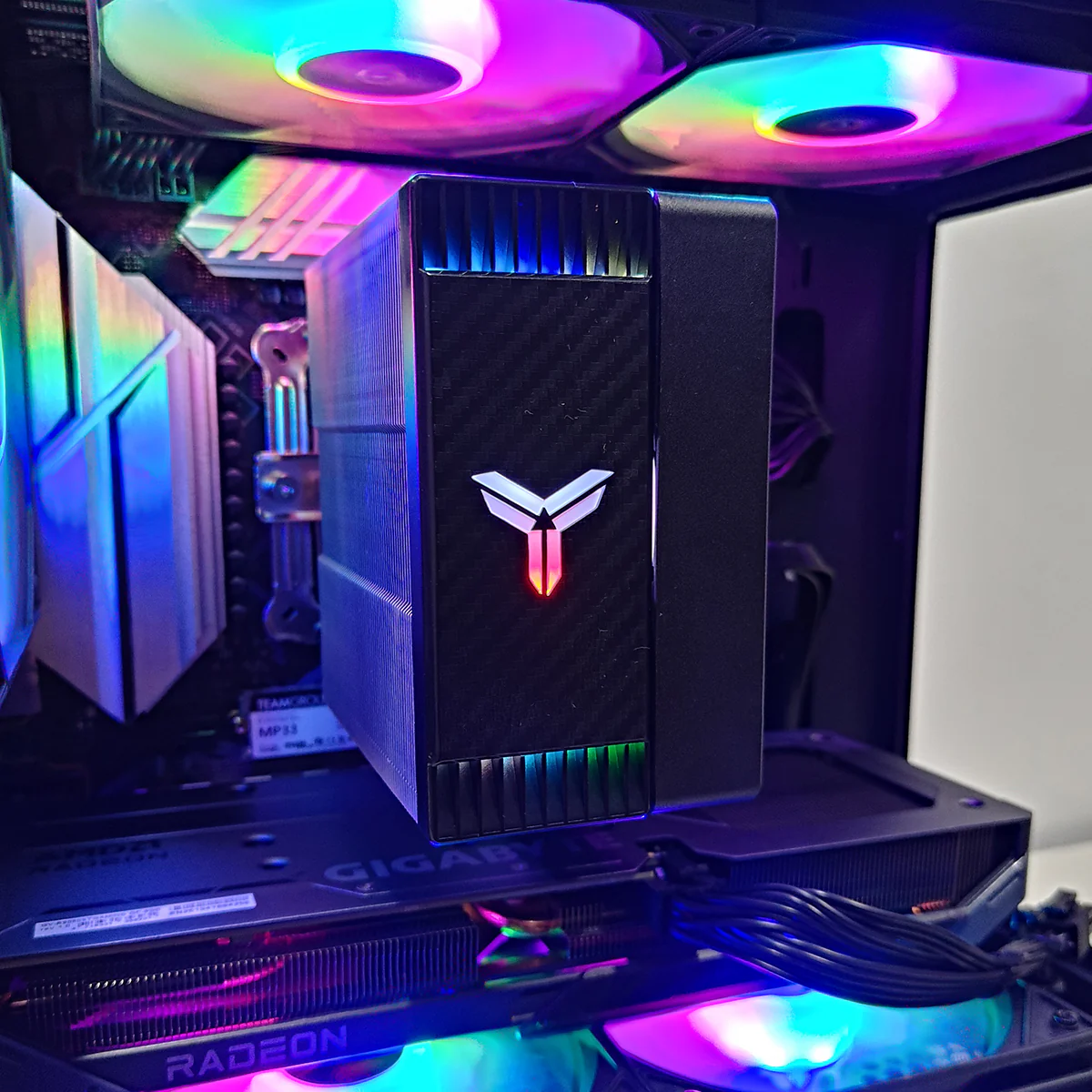 Sigma CX200M Black Desktop Gaming PC | AMD Ryzen 5 8400F | 16GB (2x8GB) RAM | 1TB SSD| RX 9060 XT | Windows 11 Pro - Image 3